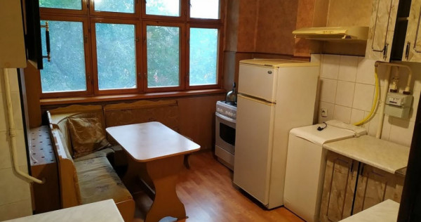 Zona Schei de inchiriat Garsoniera