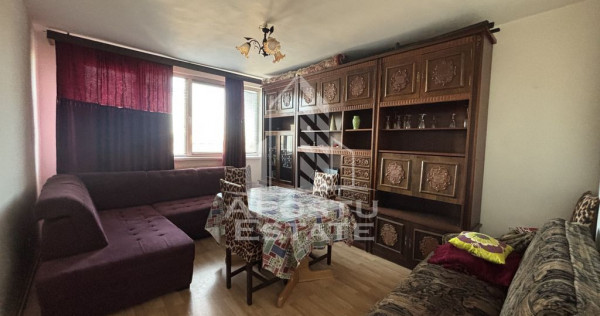 Apartament decomandat cu 3 camere, zona Dambovita, etaj i...