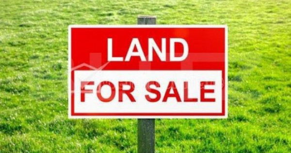 Teren intravilan de vanzare, 770 mp, zona Plopii fara Sot