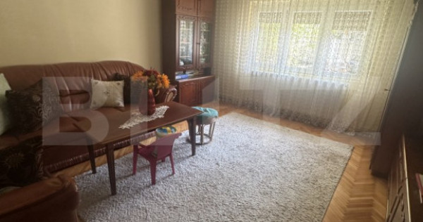 Apartament de vanzare cu 3 camere, 67 mp, zona Micro 16