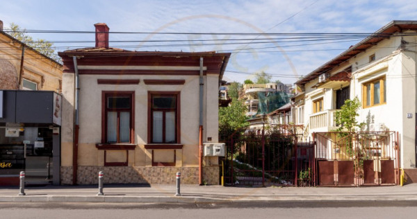 Casă Centrală de Vânzare - Str. Egalității, km 0 - Pite