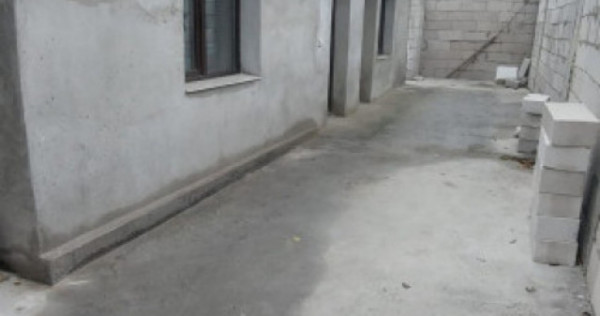 Casa 5 camere situata in zona MEDEEA