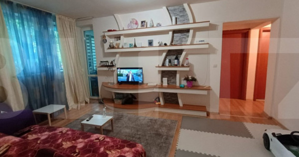 Apartament cu 3 camere, 62 mp, zona Pajura