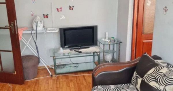 Apartament cu 3 camere in Micro 19