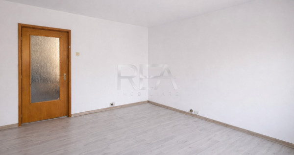 3 camere, Muncii/Decebal, decomandat, an 1995, inst. schimb.