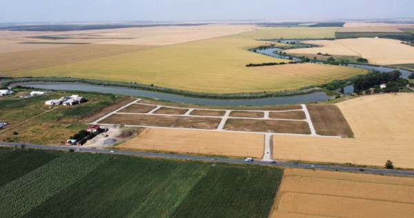 RARITATE! Teren 450 mp cu VEDERE la Lacul Păsărea, 27000