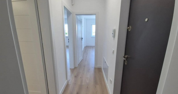Apartament de vanzare, cu 3 camere, 62 mp, zona Calea Surii