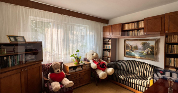 Apartament cu 2 camere, central, parter, 50mp