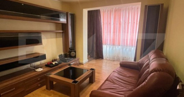 Apartament de vanzare, cu 3 camere, 51 mp, zona Campia Turzi