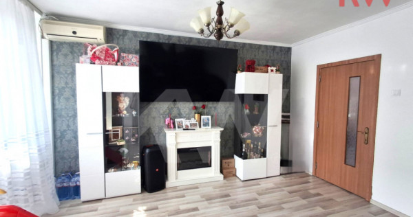 Apartament 3 cam., etaj 1, 1 Mai, Pelendava