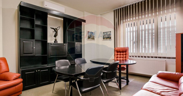 Spațiu birouri 60 m&sup2; parter de &icirc;nchiriat Bulevardul De...