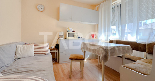 Apartament cu 2 camere in zona Mihai Viteazu retras de la st