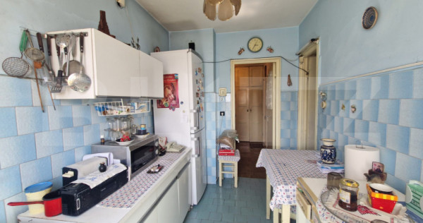 Apartament cu 2 camere, priveliste deosebita, balcon, lift,