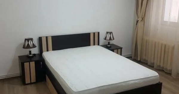 2 camera in zona Dacia