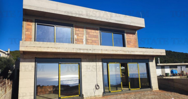 Vila de in Kotor Muntenegru