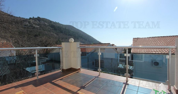 Casa de in Budva Muntenegru