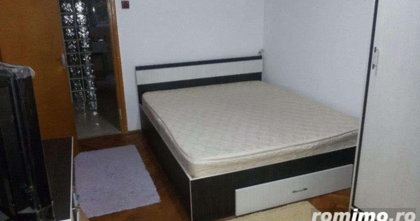 1 camera in zona Complexului Studentesc