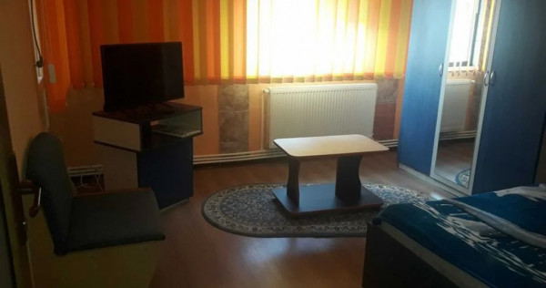 1 camera in zona Gheorghe Lazar