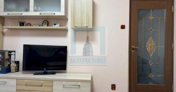 Ap 3 camere decomandat - zona Tractorul