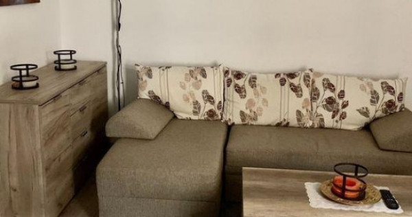 1 camera in zona Medicinei