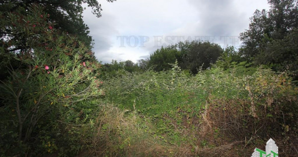 Teren de in Tivat Muntenegru