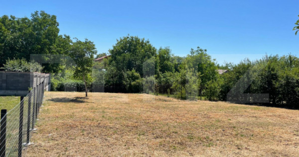 Teren intravilan, de vanzare, 655 mp, zona Bercu Rosu