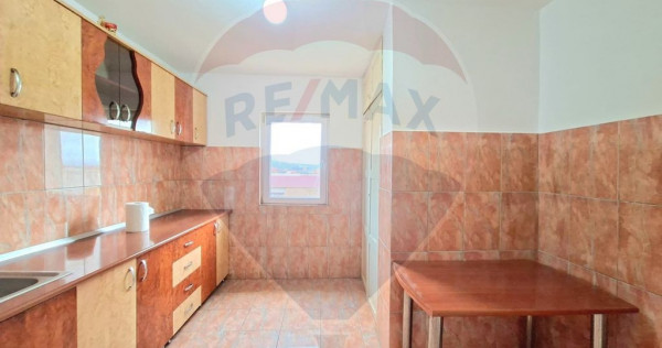 Apartament 3 camere, 96 mp, central, Sebiș – exclusiv ...