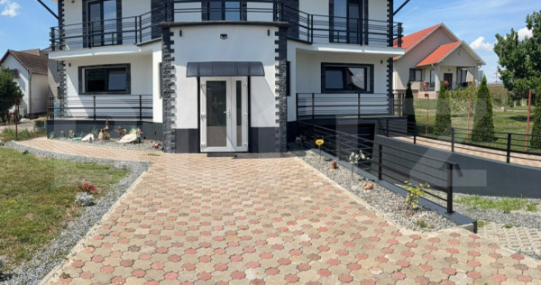 Casa individuala 262 mp, teren 1337 mp, in Mihai Viteazu