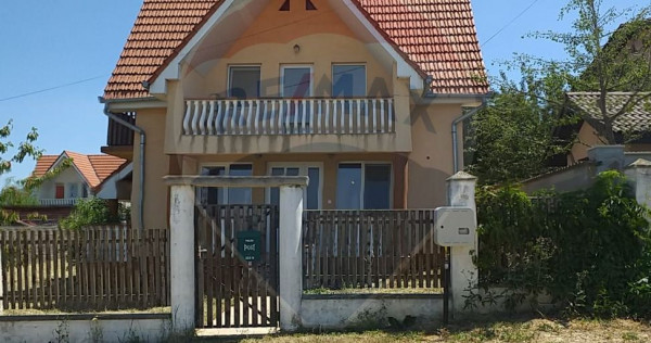 Casă / Vilă cu 5 camere de vânzare