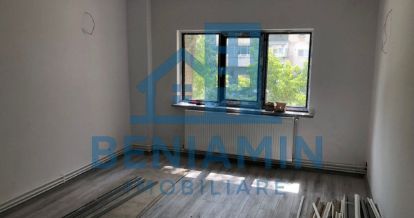 Apartament 4 camere decomandat centrala 83mp renovat etaj...