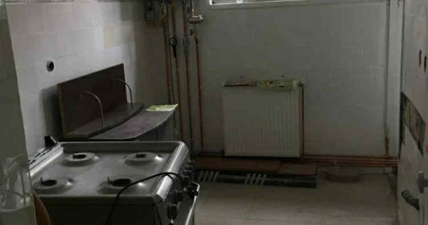 Apartament 2 camere, semidecomandat - zona Gemenii