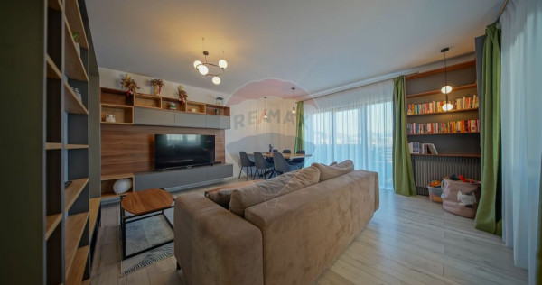 Vilă modernă cu panouri fotovoltaice și pompă de căl...