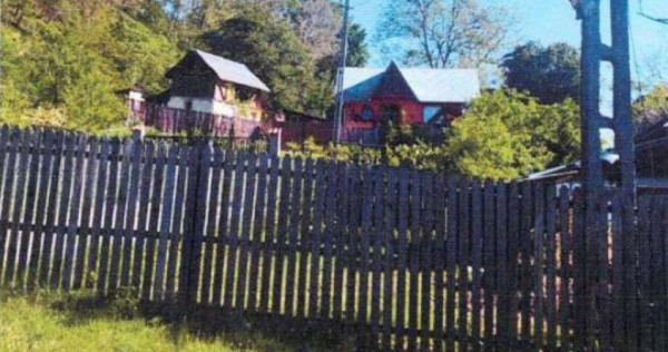 Casa si teren Malureni, cota parte 3/8, ID: R2617738