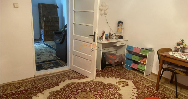 Casa de in sat Dumbraveni zona centrala ,suprafata de 95 mp