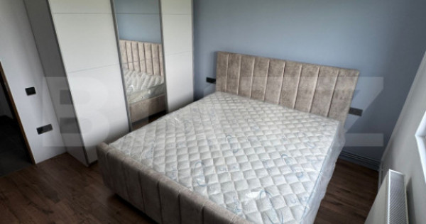 Apartament de 3 camere, renovat+garaj inclus