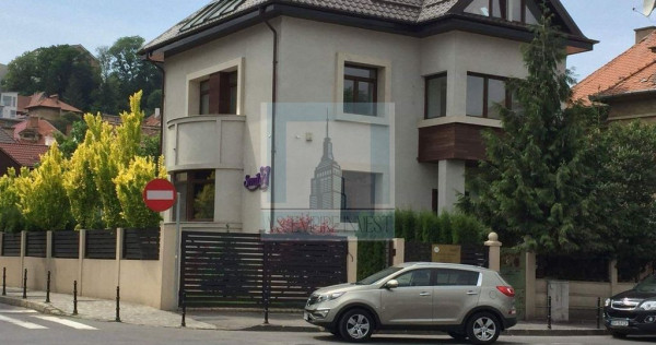 Spatiu pentru birouri de inchiriat in Centrul Istoric