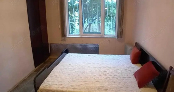 Garsoniera in zona Izvor