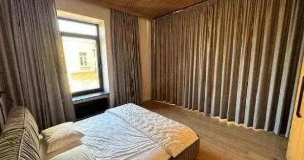 Garsoniera in zona Izvor