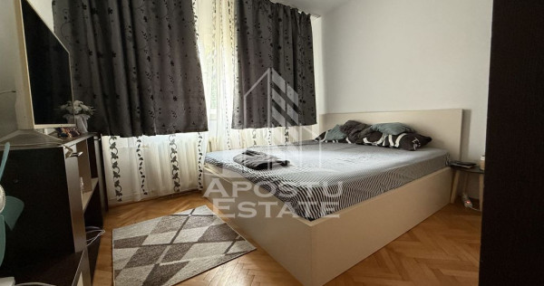 Apartament cu 2 camere, decomandat, zona Soarelui