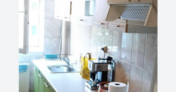Apartament cu 2 camere, semidecomandat - zona Centru Civic