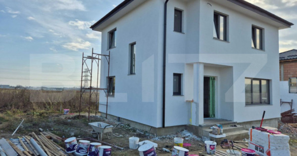 Casa etaj, 120 mp utili, 320 mp teren, zona Burdujeni