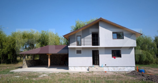 Casă individuală modernă, construcție 2021 – spațioas