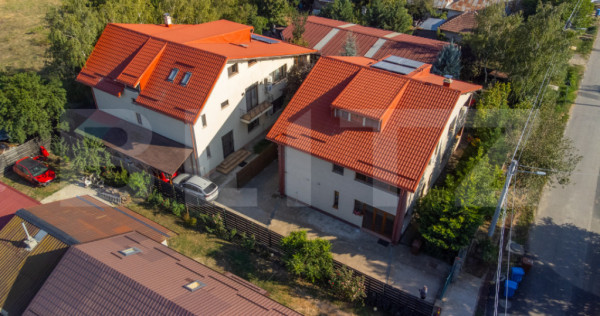 Vila exclusivistă, de vanzare, cu 8 camere, 400 mp, zona Pe