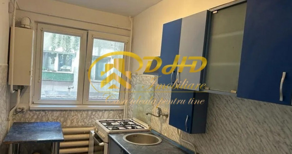 Apartamente cu 3 camere situat în Piața Unirii