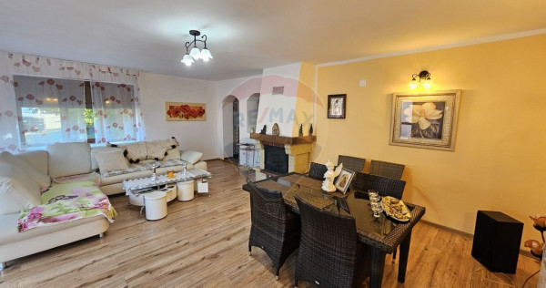 Casă solidă din cărămidă, mobilată, garaj, teren ge...