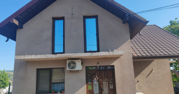 Vanzare casa cu etaj Satu Nou Muntenii de Sus