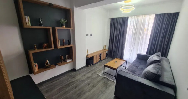 Apartament cu 2 Camere Decomandate Zona Centru