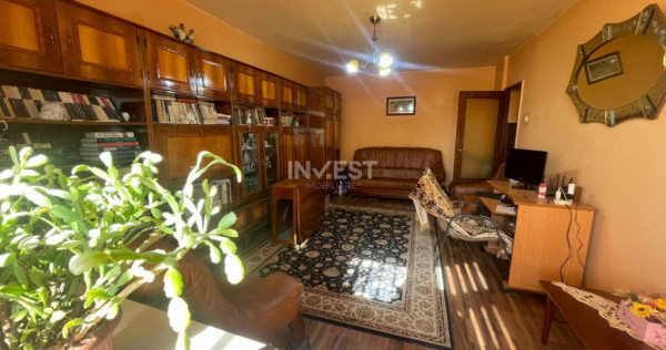 Apartament de vanzare cu 3 camere, 2 băi zona Pacurari- Luk