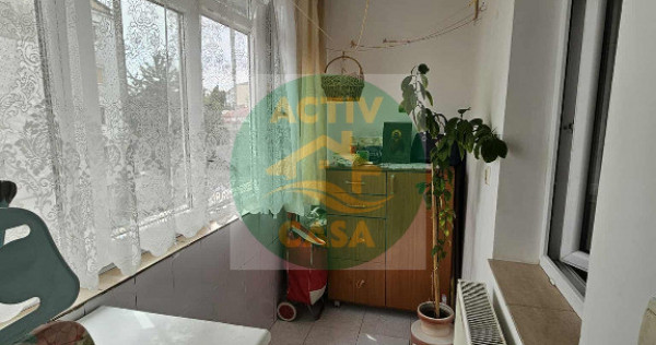 Apartament 2 camere, decomandat, etaj 2