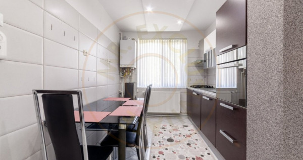 Apartament ultracentral 3 camere -munte- Câmpulung Muscel!